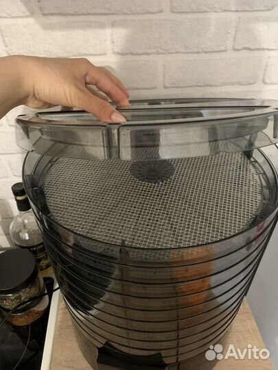 Сушилка для овощей и фруктов дегидратор marta