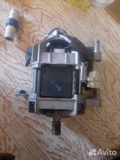 Двигатель от стиральной беко