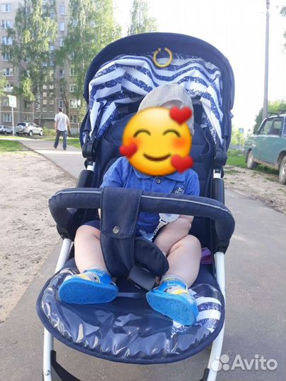 Прогулочная коляска