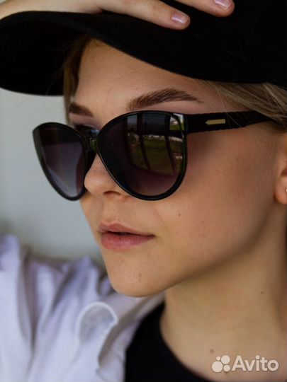 Солнцезащитные очки женские