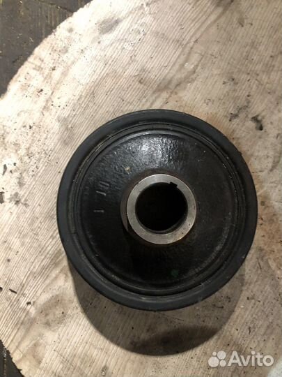 Шкив коленвала Mercedes-Benz M272, M273