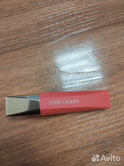 Estee lauder помада