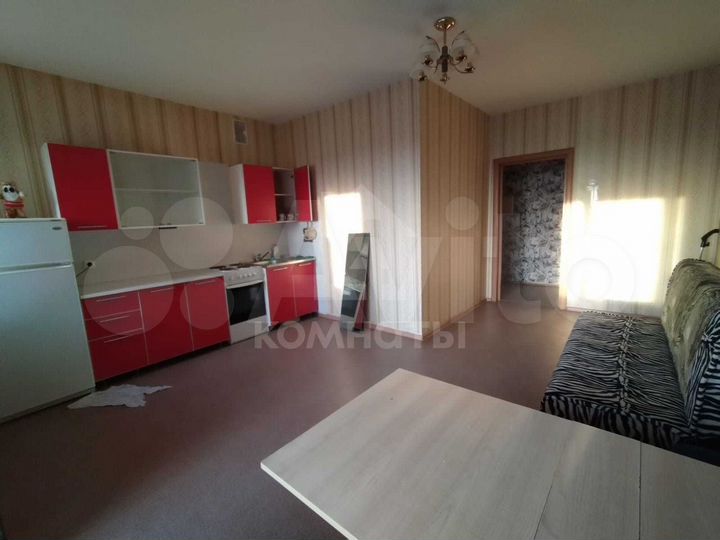 2-к. квартира, 54 м², 8/13 эт.