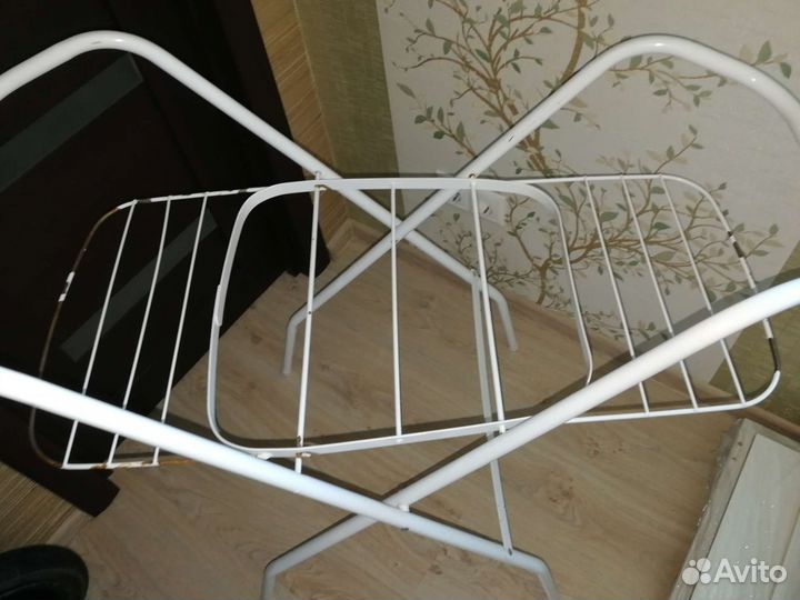 Детская ванночка для купания с подставкой