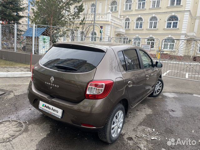 Renault Sandero 1.6 MT, 2019, 31 000 км с пробегом, цена 1150000 руб.