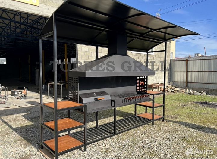 Мангальный комплекс с крышей