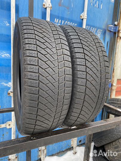 Continental ContiVikingContact 6 215/60 R17