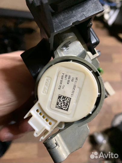 Замок зажигания Skoda Rapid 2017