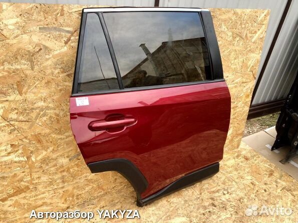 Дверь Toyota Rav4 XA50 задняя правая
