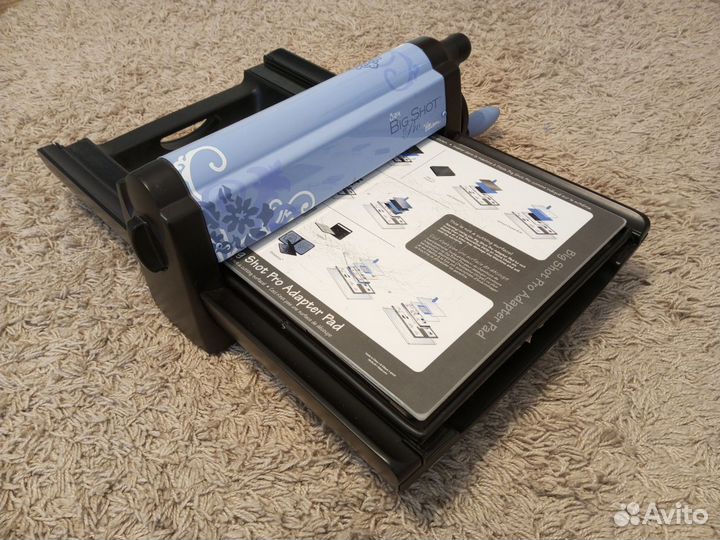 Машинка для вырубки и тиснения Sizzix Big Shot Pro