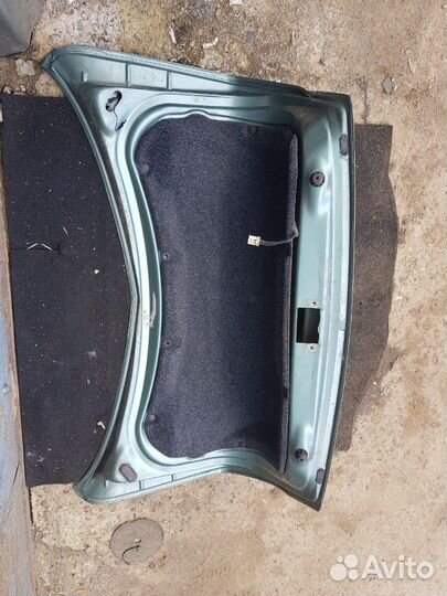 Крышка багажника Рено Меган 2 седан