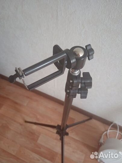 Стойка, штатив с креплением