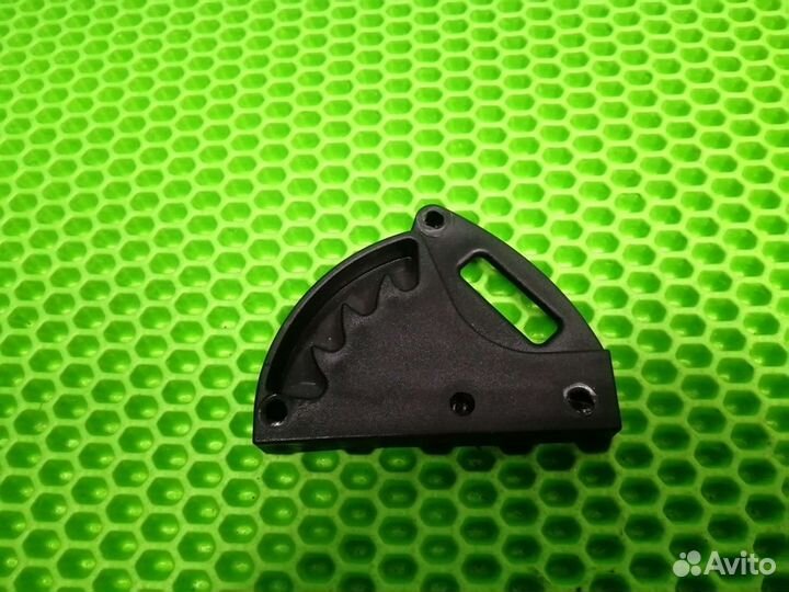 Механизм регулировки спинки на детскую коляску