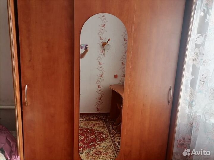 Спальный гарнитур