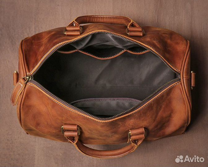 Дорожная кожаная сумка небольшая