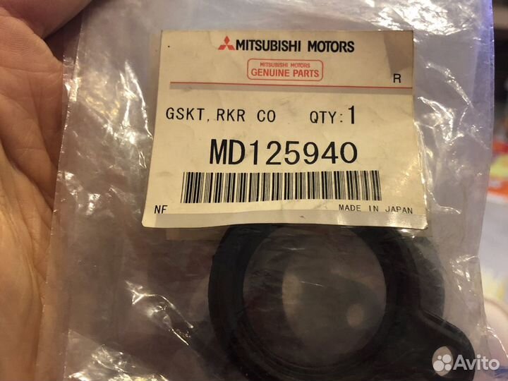 Mitsubishi кольцо свечного колодца