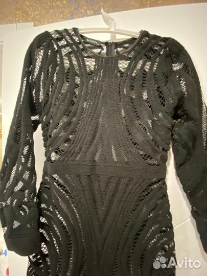 Голое платье