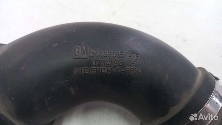 Патрубок воздушного фильтра Opel Astra H