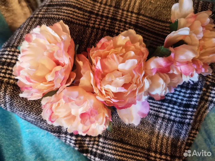 Венок для волос