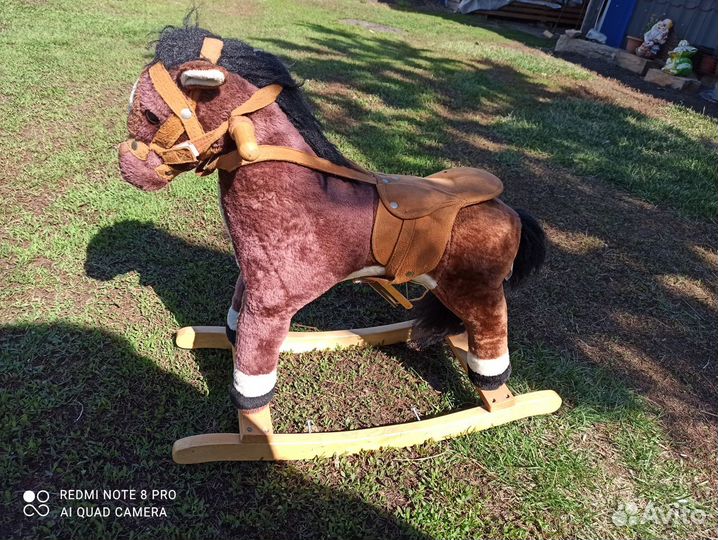 Качалка лошадь