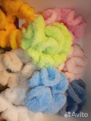 Резинки - скранчи для волос ручной работы