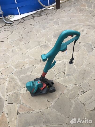 Газонокосилка электрическая