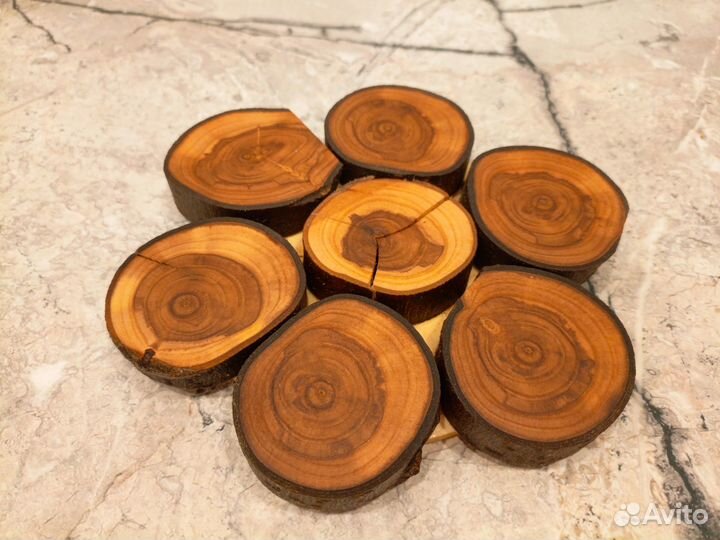 Подставка под горячее из дерева