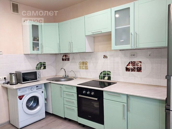 2-к. квартира, 60,5 м², 16/17 эт.