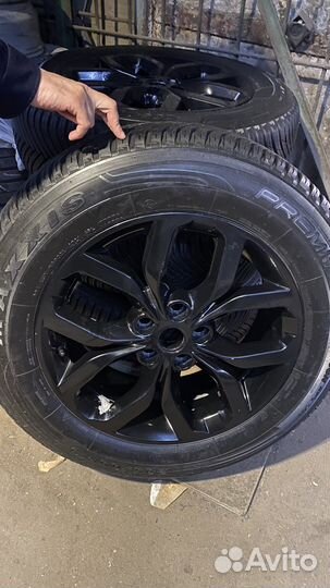 Оригинальные колеса на Range Rover Vogue Sport R21