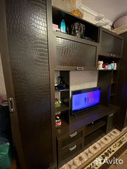 Стенка в гостиную