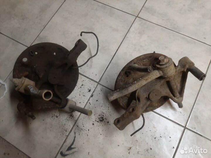 Кулак поворотный задний Kia Spectra 1.6 S6D 2008