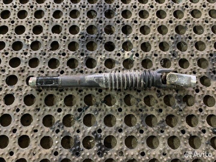 Рулевой карданчик Mitsubishi L200 V рестайлинг