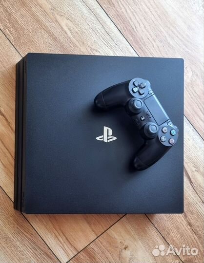 Sony Playstation 4 pro 1tb