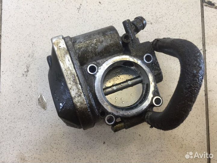 Дросельная заслонка Opel Astra H Z16XER 2011