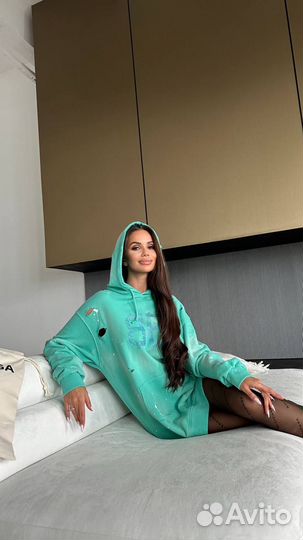 Толстовка Balenciaga