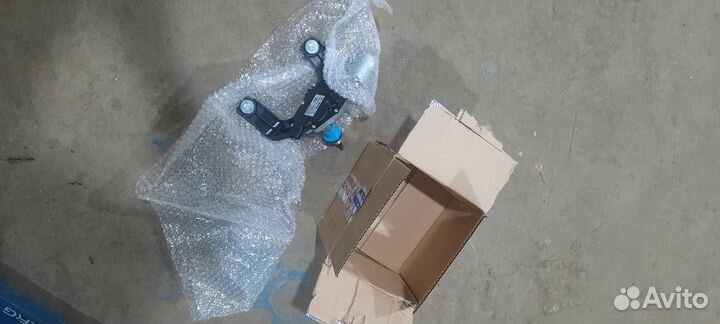 Моторчик стеклоочистителя задний Hyundai AI 35