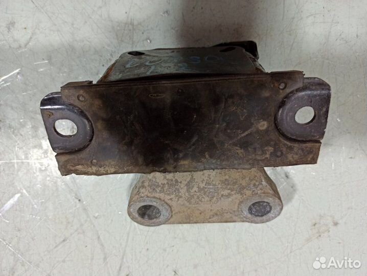 Подушка двигателя левая Opel Corsa D