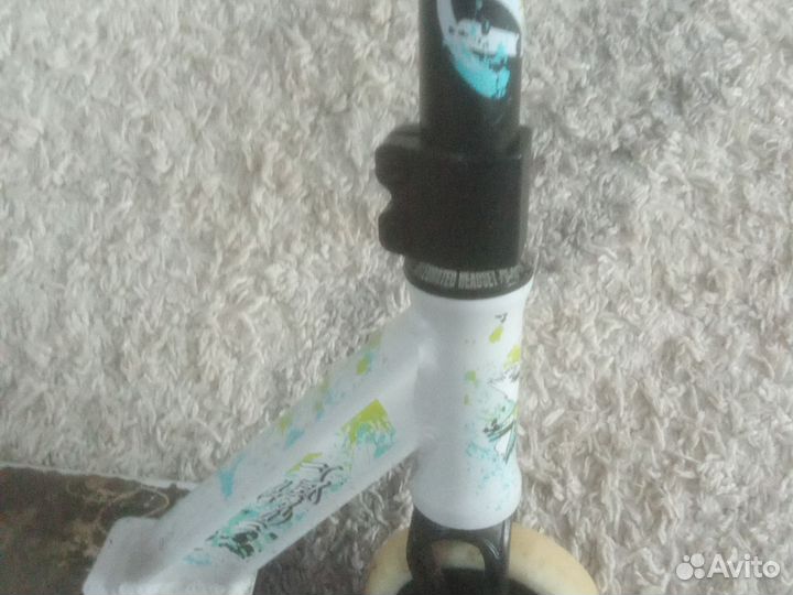 Трюковой самокат