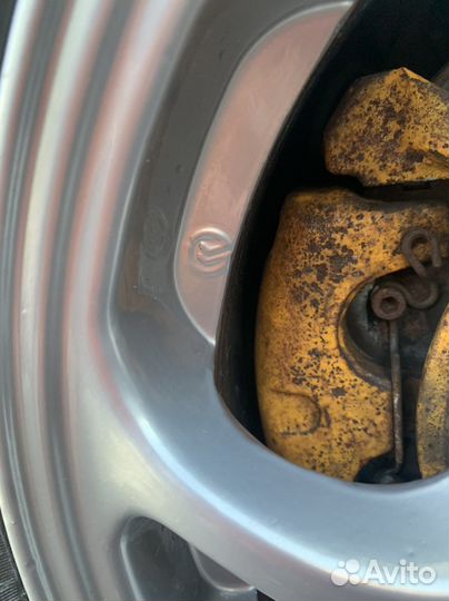 Литые диски r15 5х114.3 6.5J ET38 цо 71,6