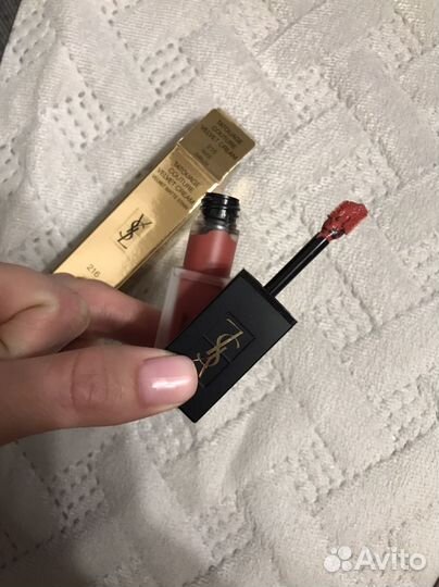 Помада новая