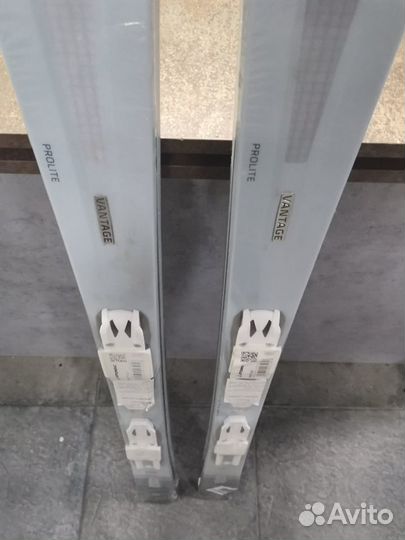 Лыжи горные Atomic Vantage WMN 75C 147 см