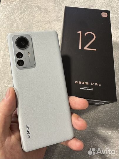 Xiaomi 12 Pro, 8/256 ГБ