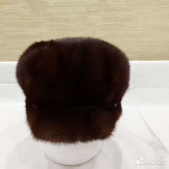Зимняя женская норковая шапка