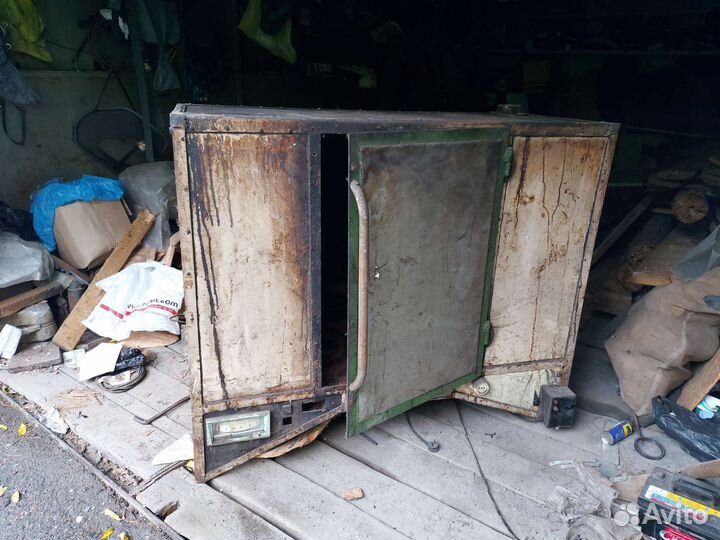 Продам коптильню холодного и горячего копчения