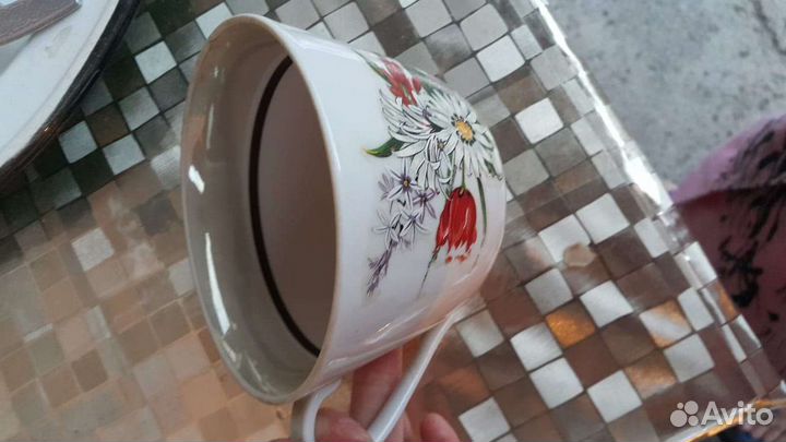 Фарфоровая чашка гигант Дулево