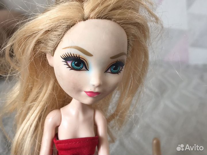 Набор Ever After High Драконов и Эппл Уайт, 26 см
