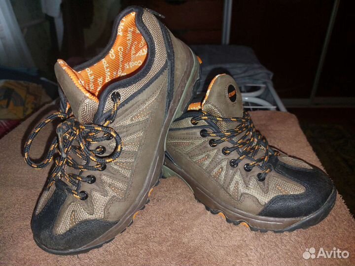 Продам обувь