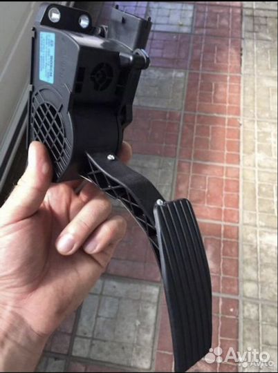 Электронная педаль газа на приору