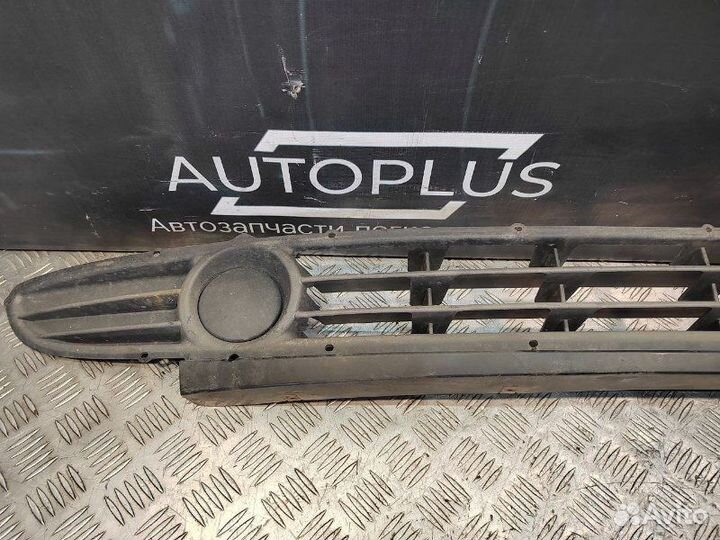 Решетка в бампер передняя Ваз Priora седан 1.6 16V