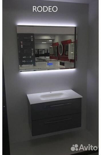 Зеркало с подсветкой